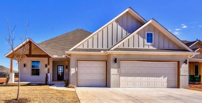 Beautiful exterior built by Semco Construction in Yukon, OK